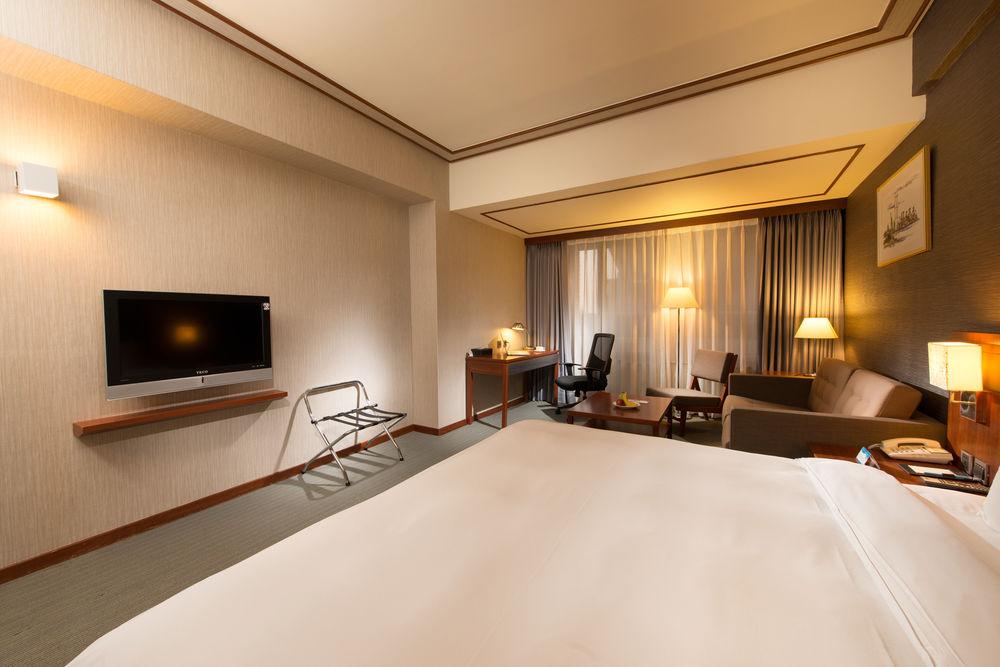 Guide Hotel Hsinchu Zhongyang Exterior photo