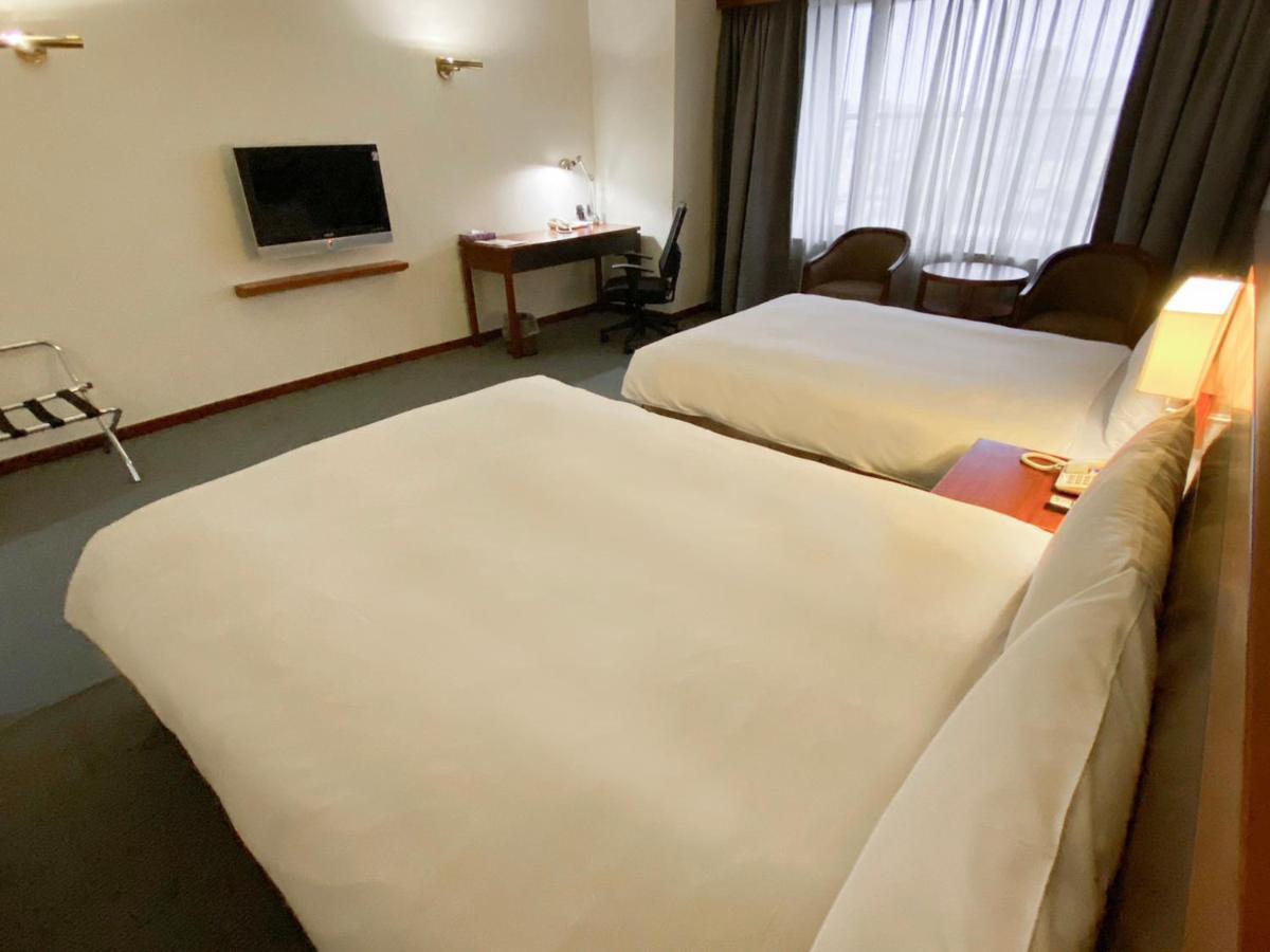 Guide Hotel Hsinchu Zhongyang Exterior photo