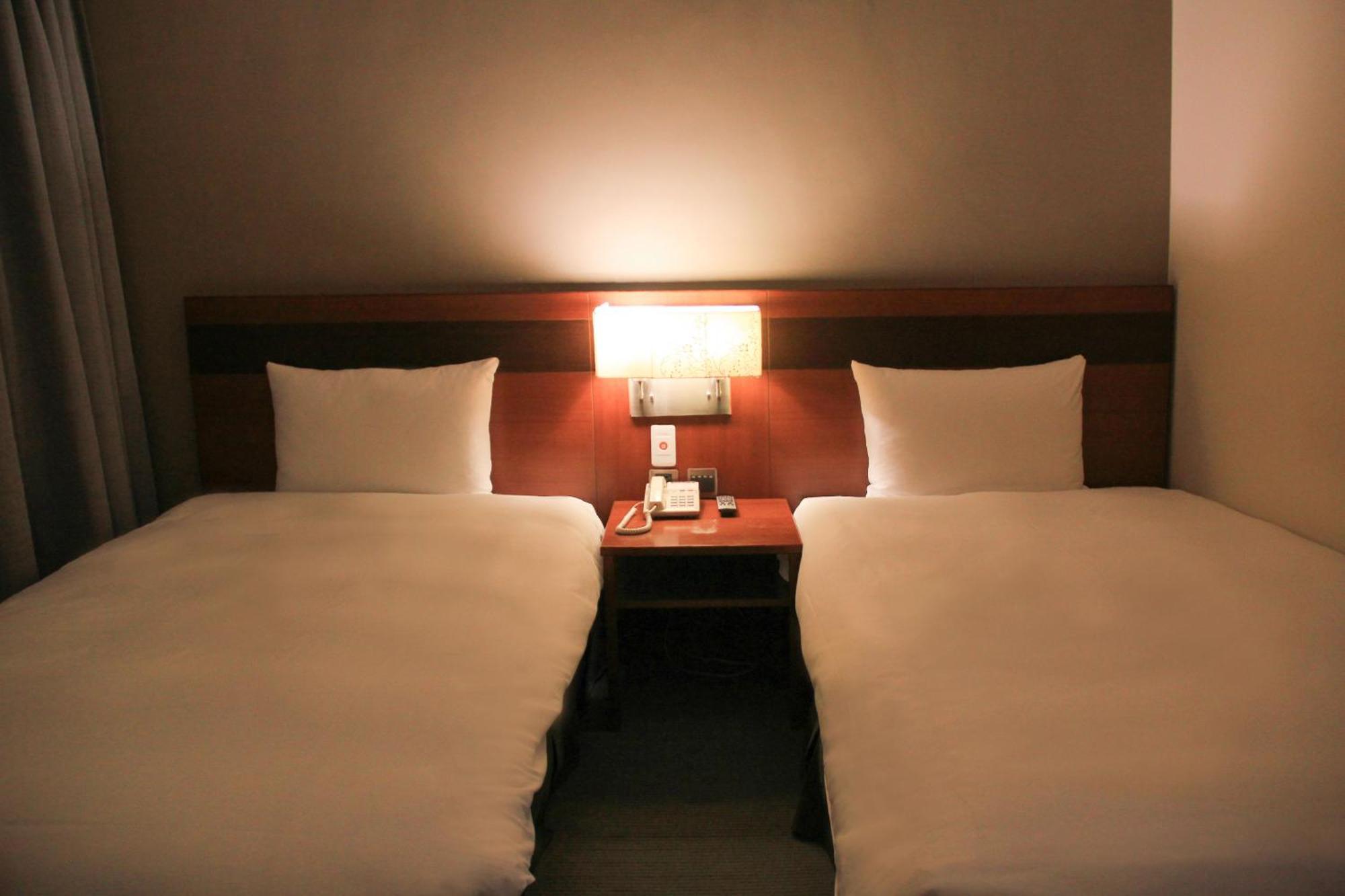 Guide Hotel Hsinchu Zhongyang Exterior photo