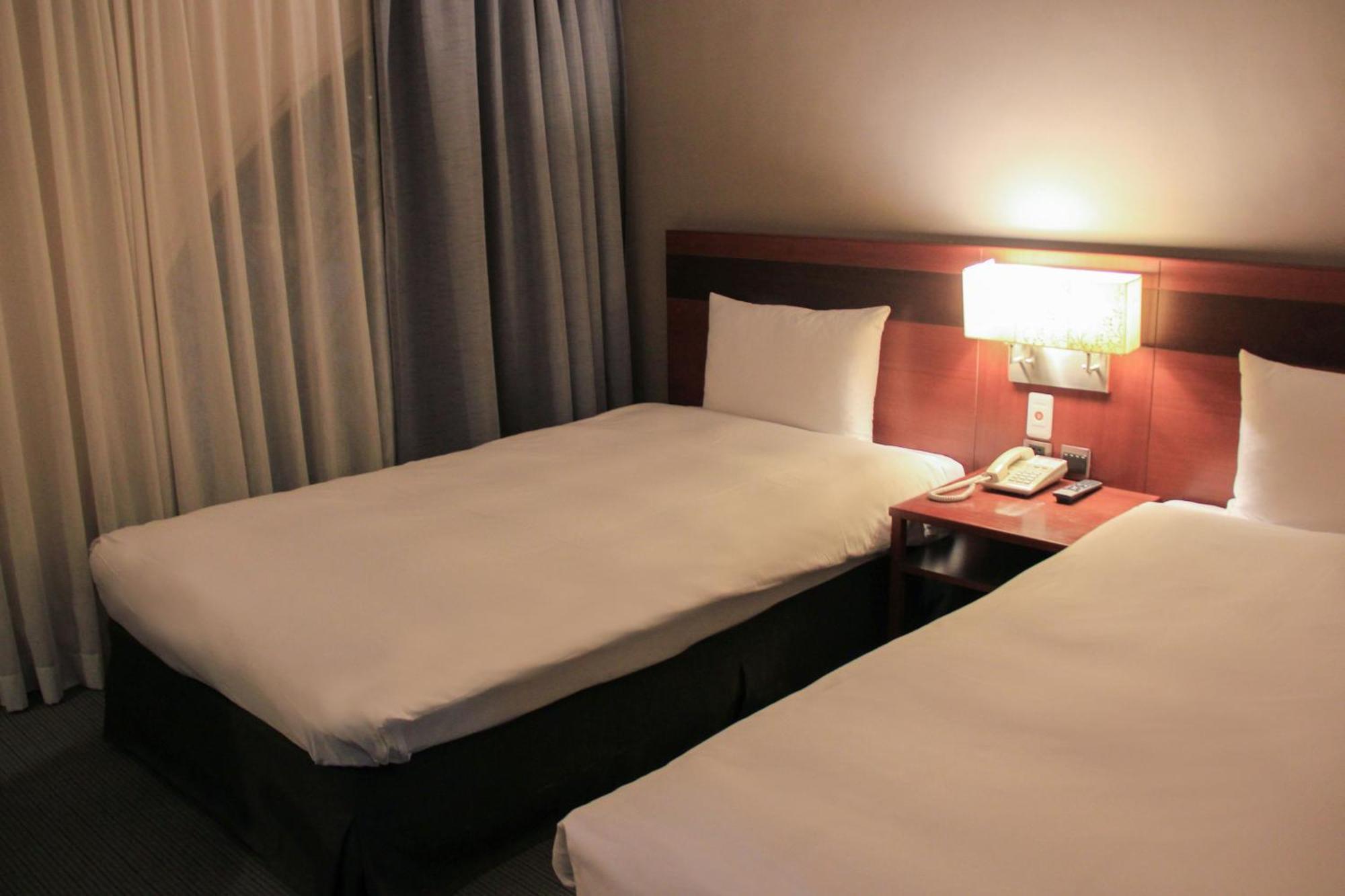 Guide Hotel Hsinchu Zhongyang Exterior photo